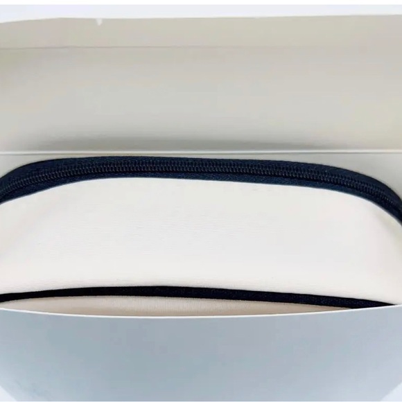 Authentic Chanel Beauty Les Beiges Makeup Bag new in box great gift 🎁 - Picture 10 of 12